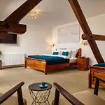 Latran House 71 By Kh Pensionat 3*