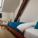 Latran House 71 By Kh Pensionat 3*