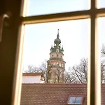 Latran House 71 By Kh Pensionat