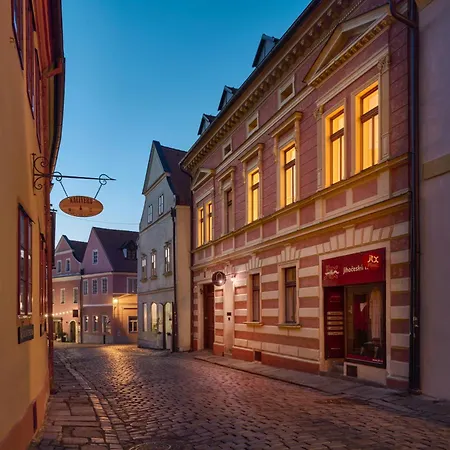 Latran House 71 By Kh Gæstehus