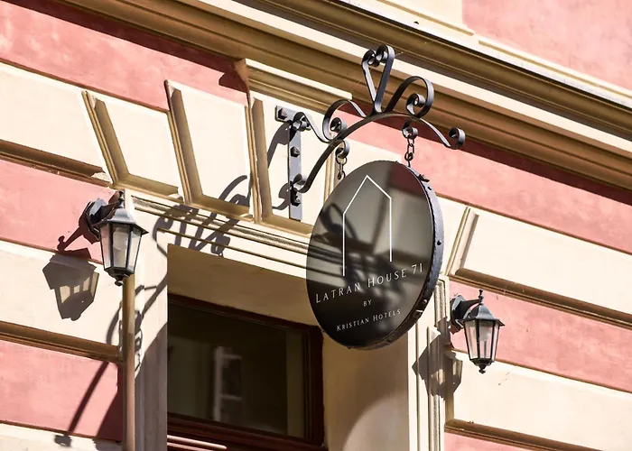 Latran House 71 By Kh