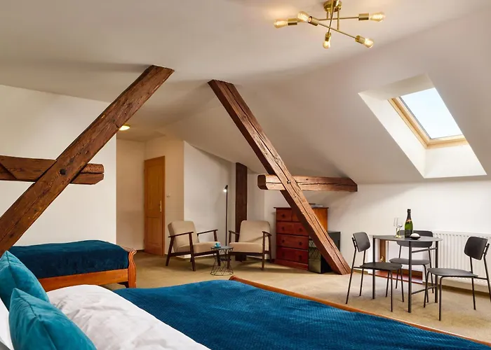 Latran House 71 By Kh 3*